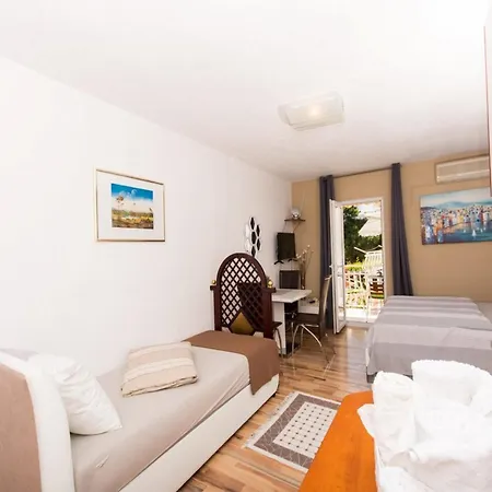 Stil - With Balcony And Sea View 101 Daire *