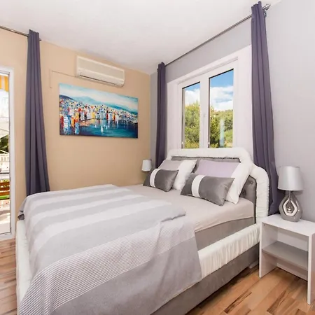 Stil - With Balcony And Sea View 101 Apartament Trogir