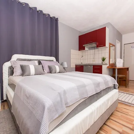 Stil - With Balcony And Sea View 101 Apartament Trogir