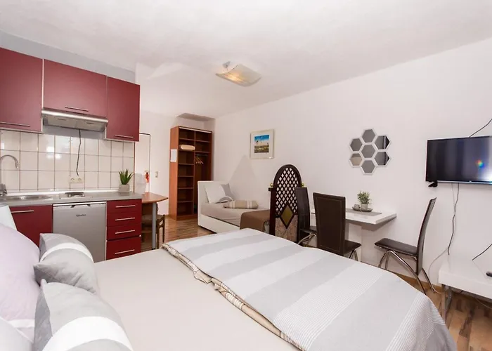 Stil - With Balcony And Sea View 101 *