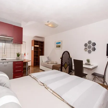 Stil - With Balcony And Sea View 101 *