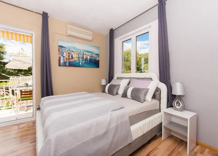 Stil - With Balcony And Sea View 101 아파트 트로기르