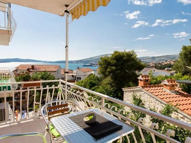 아파트 Stil - With Balcony And Sea View 101